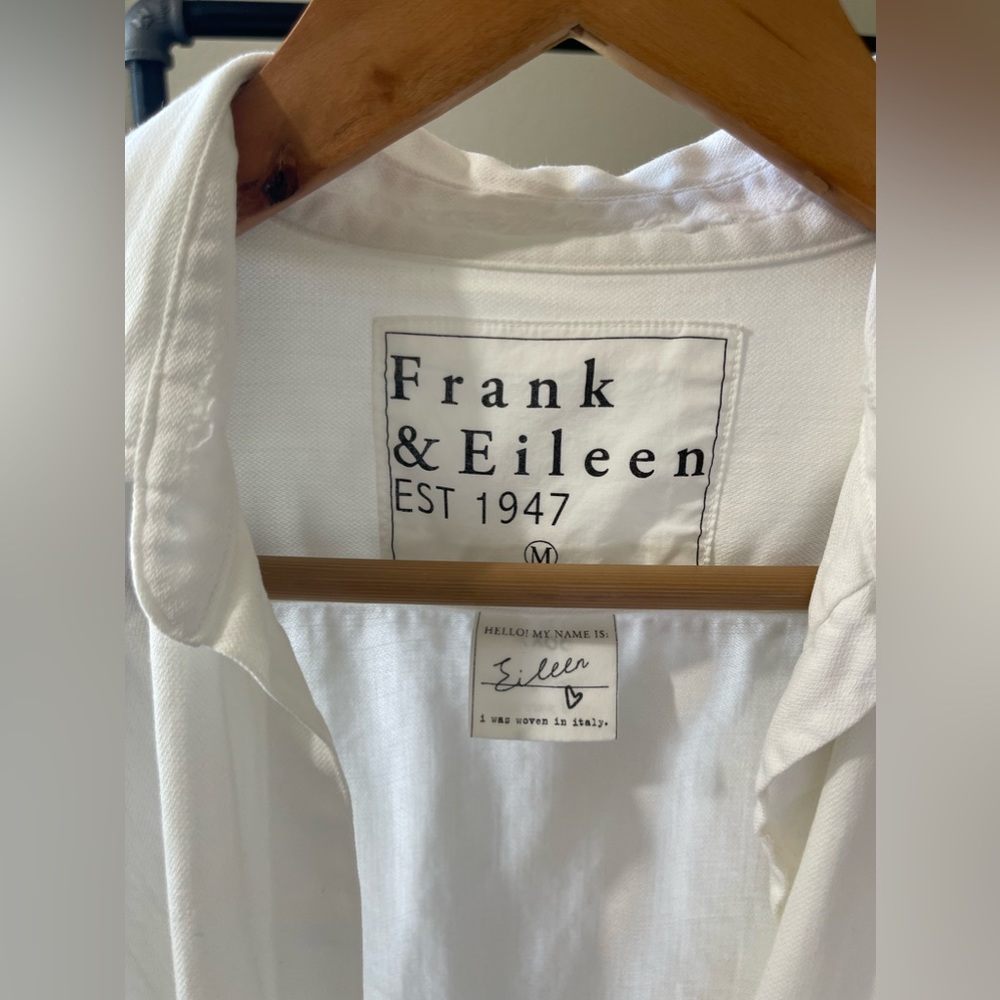 Frank & Eileen Button Up
